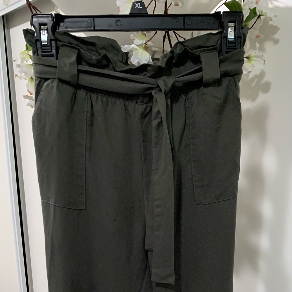 Girls White Fawn Green Pants
